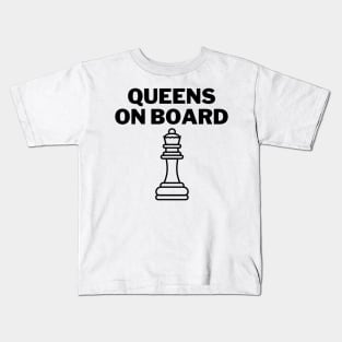 Chess Queens On board Kids T-Shirt